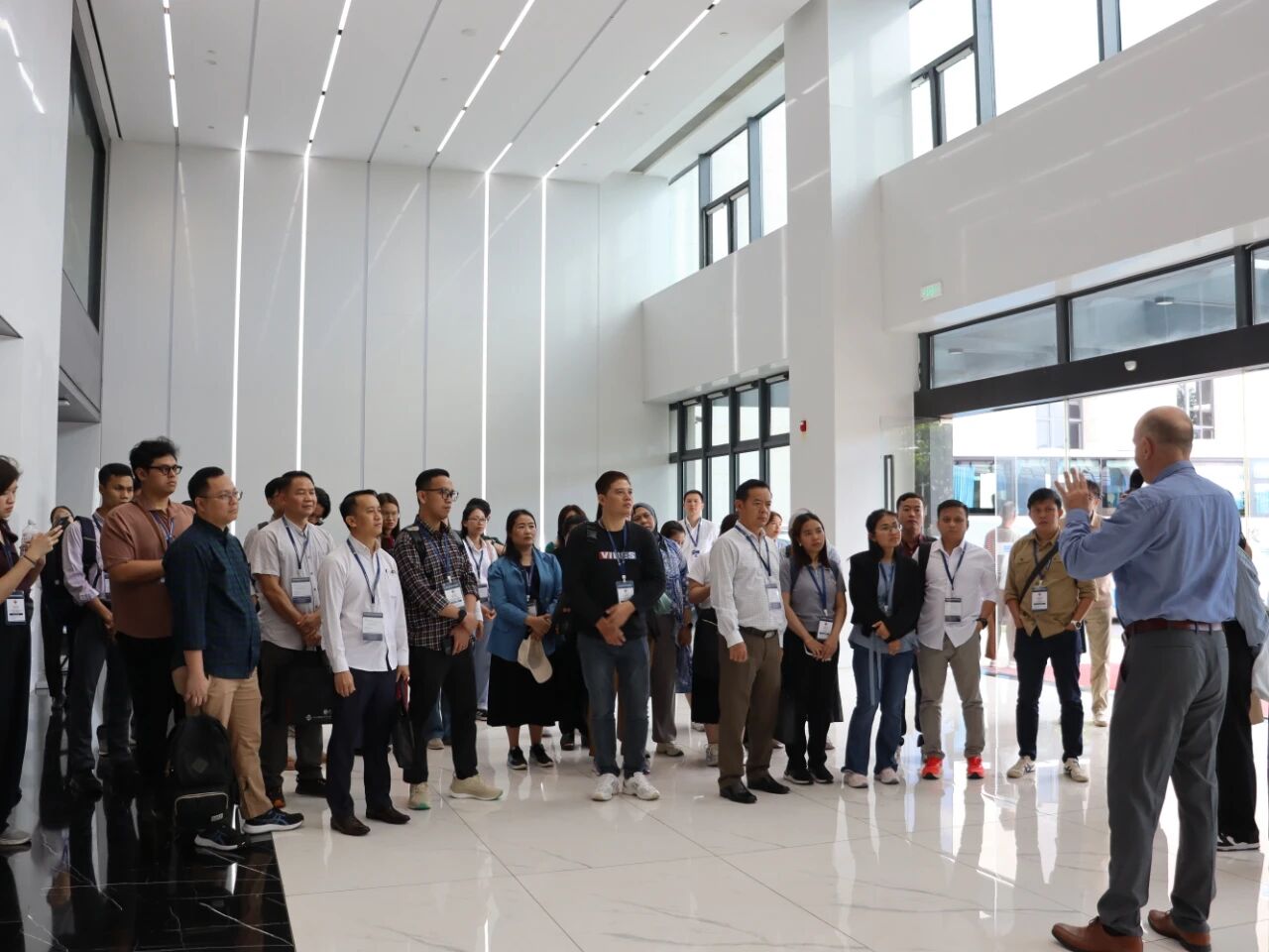 东盟自贸协定升级绿色业务研建班到访J9集团技术 东盟自贸协定升级绿色业务研建班到访J9集团技术